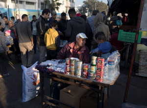 Γάζα: Εφτασε αυτοκινητοπομπή με 750 τόνους επισιτιστικής βοήθειας