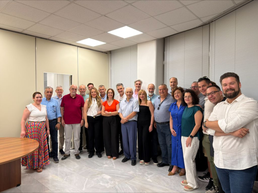 ΠΑΝΕΛΛΗΝΙΟΣ ΦΑΡΜΑΚΕΥΤΙΚΟΣ ΣΥΛΛΟΓΟΣ