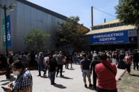 Κορονοϊός Ελλάδα: Εκτόξευση θανάτων - Νέα μικρή μείωση των διαωληνωμένων
