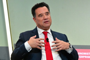 Μήνυμα Γεωργιάδη για το clawback: «Θα μειωθεί αλλά θα συνεχίσει να υπάρχει»