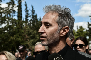 Πέθανε σε ηλικία 57 ετών ο γνωστός τραγουδιστής Δημήτρης Κόκοτας