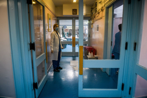 ΕΟΔΥ: Πέντε νέοι θάνατοι από κορονοϊό και γρίπη - Μείωση της θετικότητας στον RSV