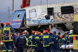 Οκτώ ερωταπαντήσεις για τις διευκολύνσεις στους τραυματίες της τραγωδίας των Τεμπών