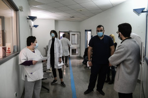 Σύλληψη δύο νοσηλευτριών δημόσιου νοσοκομείου για χορήγηση λάθος αντιβίωσης