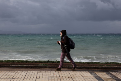 Κορονοϊός Ελλάδα: Σταθερά πάνω από 100 θανάτους και σήμερα