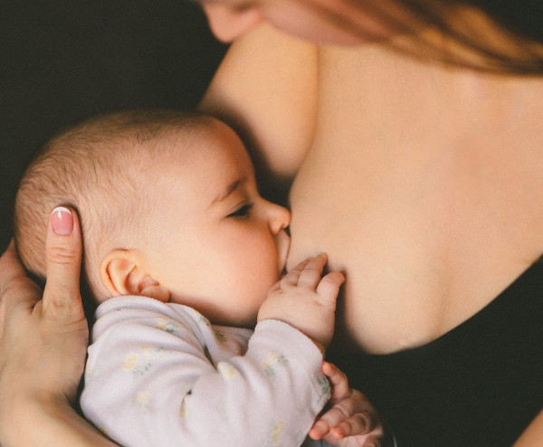 Lofolen Lactancia: Σύμμαχος για τις θηλάζουσες μητέρες
