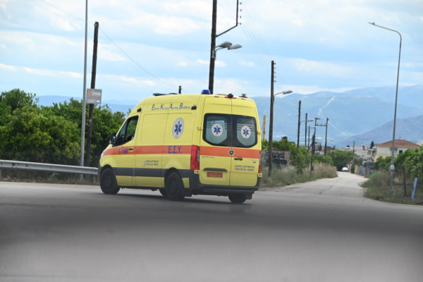 Σαλαμίνα: Στο νοσοκομείο 15χρονη μαθήτρια από κατανάλωση μεγάλης ποσότητας αλκοόλ