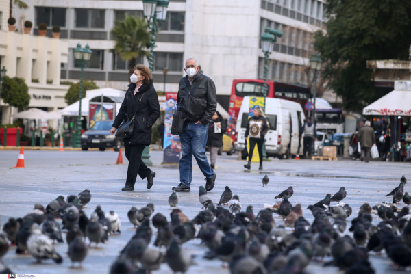 Πάνω από 23.300 κρούσματα σήμερα, 61 νεκροί και 360 διασωληνωμένοι