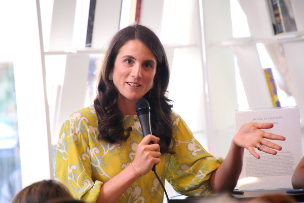 Η εγγονή του Τζον Κένεντι διαγνώστηκε με λευχαιμία σε τελικό στάδιο - Τα βάζει με τον Αμερικανό Υπουργό Υγείας