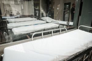 Νοσοκομείο Αττικό: Ρεκόρ ράντζων στην χθεσινή εφημερία καταγγέλλει η ΠΟΕΔΗΝ