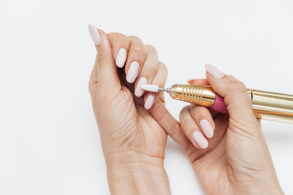 Τεχνητά νύχια: Γιατί αυξάνουν τον κίνδυνο μυκητίασης - Τι πρέπει να προσέχετε