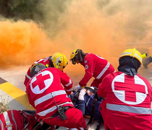 Όλα όσα πρέπει να περιέχει ένα φαρμακείο Πρώτων Βοηθειών για το αυτοκίνητο