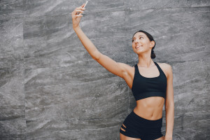 Fitspiration: Όταν οι αναρτήσεις παρότρυνσης για εκγύμναση βλάπτουν την ψυχική υγεία των νέων